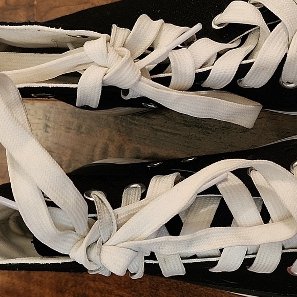 SZ 5 Black Platform High-Tops - Picture 13 of 17